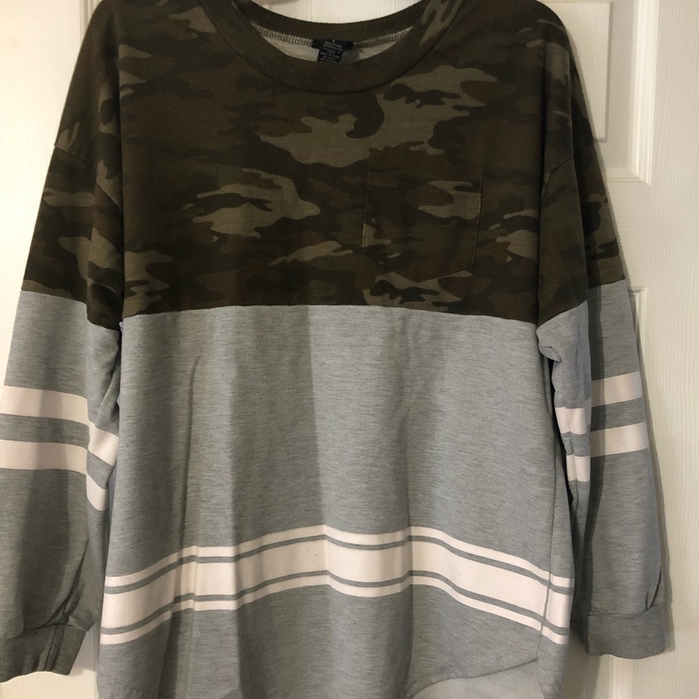 Long sleeve sweater